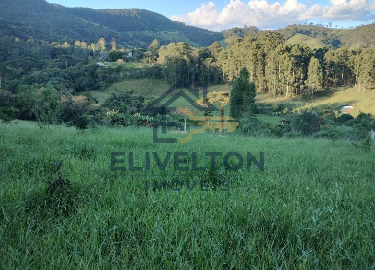 Terreno de 5.000 m² no Bairro Furnas